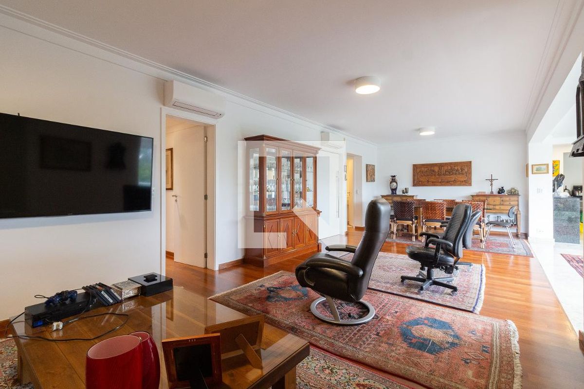 Apartamento, 3 quartos, 156 m² - Foto 4