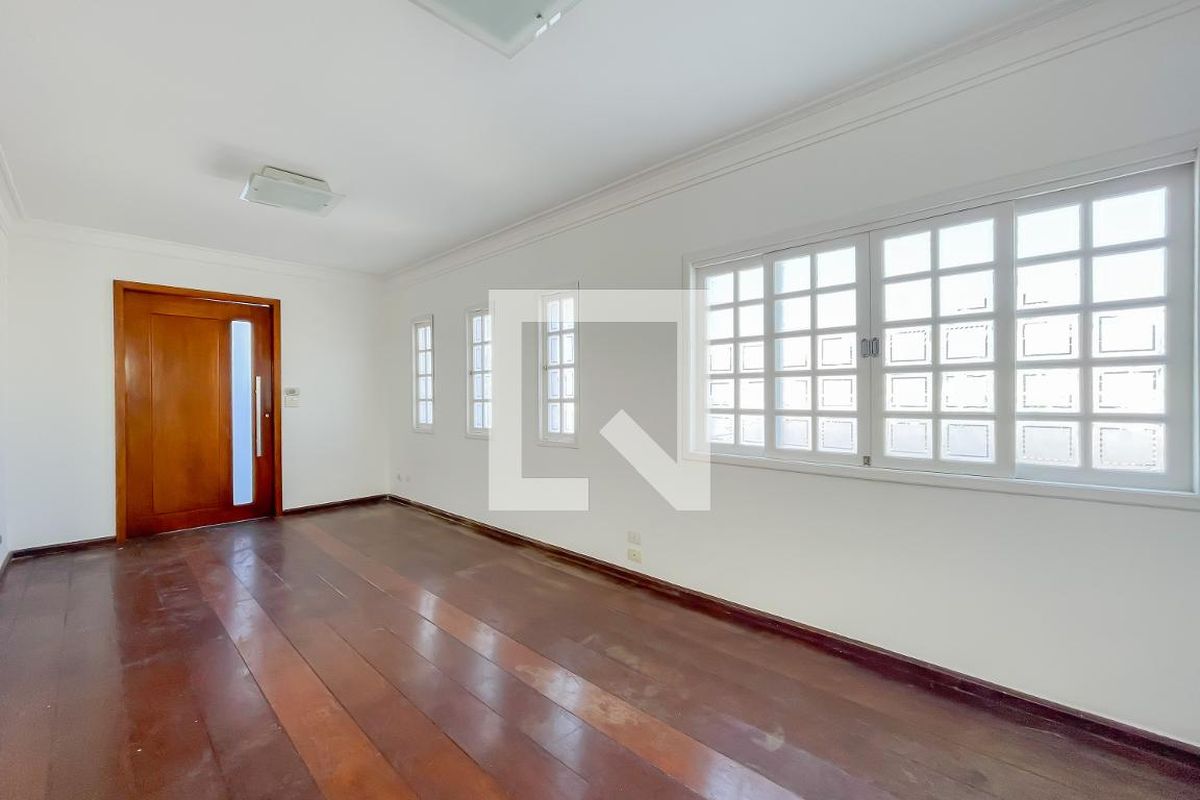 Casa, 3 quartos, 250 m² - Foto 4
