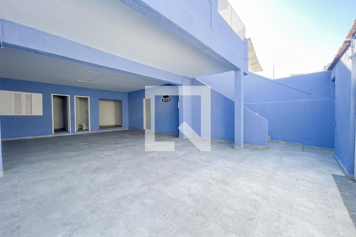 Casa, 3 quartos, 250 m² - Foto 34