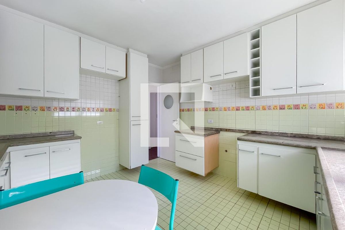 Casa, 3 quartos, 250 m² - Foto 25