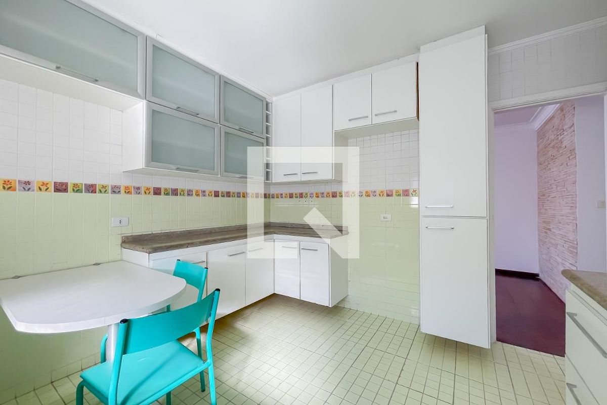 Casa, 3 quartos, 250 m² - Foto 24