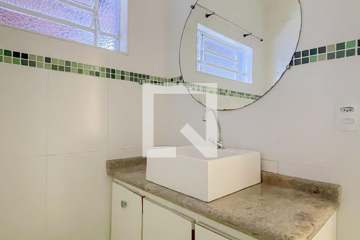 Casa, 3 quartos, 250 m² - Foto 13