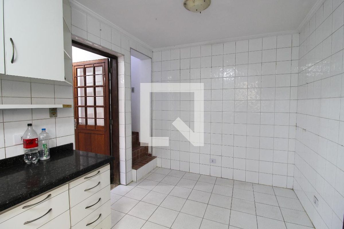 Casa, 3 quartos, 190 m² - Foto 13