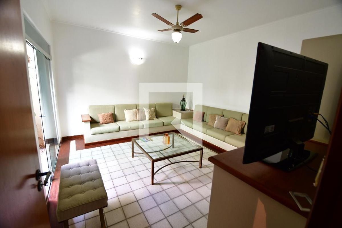 Casa à Venda - Jardim Chapadão, 4 Quartos,  300 m2 em , Campinas - sp | SoloBR