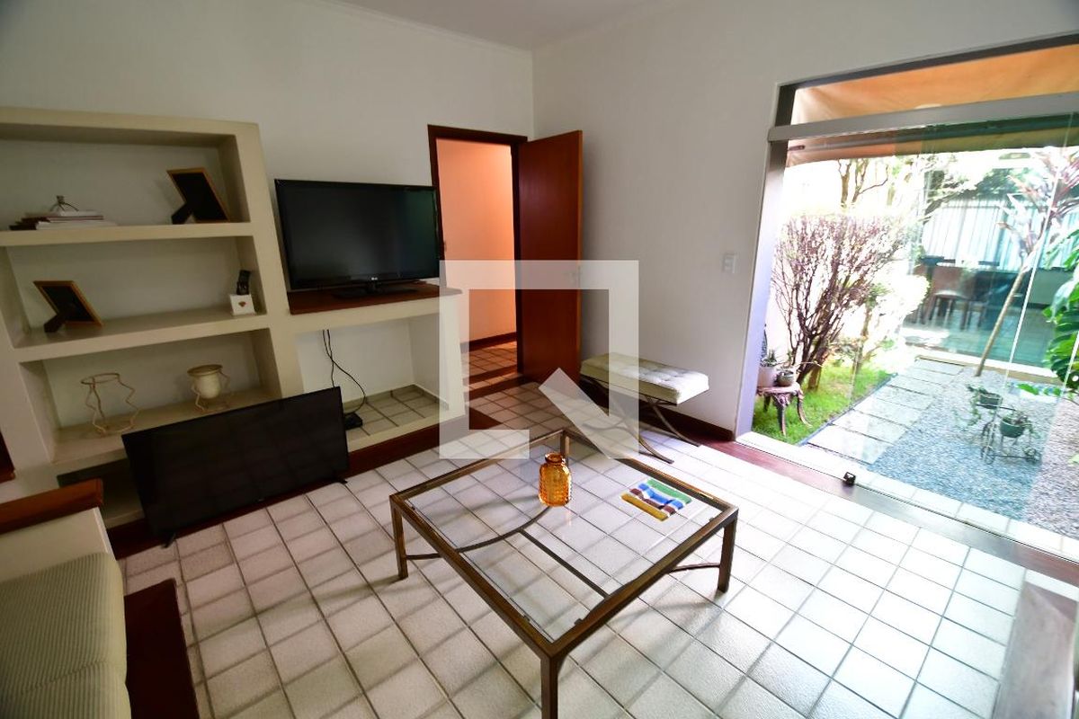 Casa à Venda - Jardim Chapadão, 4 Quartos,  300 m2 em , Campinas - sp | SoloBR