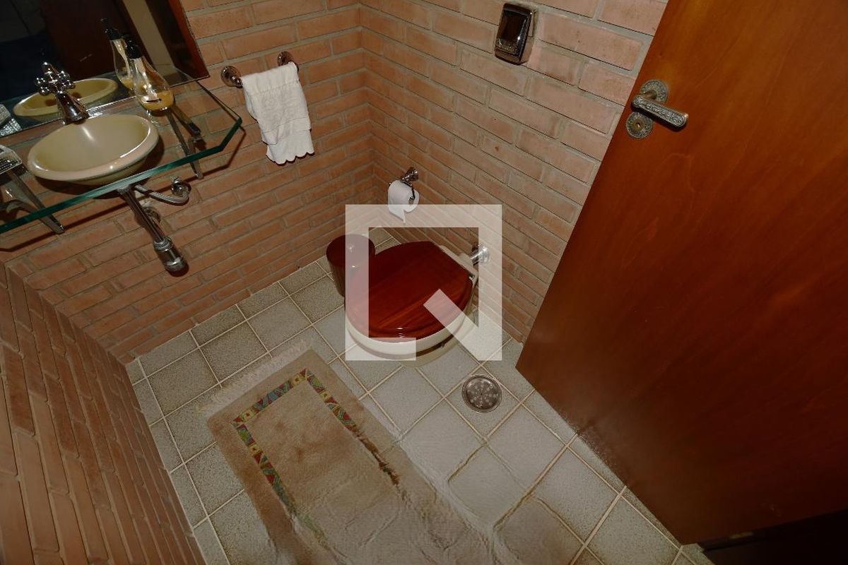 Casa à Venda - Jardim Chapadão, 4 Quartos,  300 m2 em , Campinas - sp | SoloBR