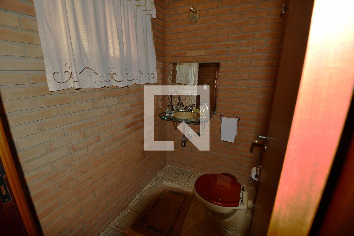 Casa à Venda - Jardim Chapadão, 4 Quartos,  300 m2 em , Campinas - sp | SoloBR