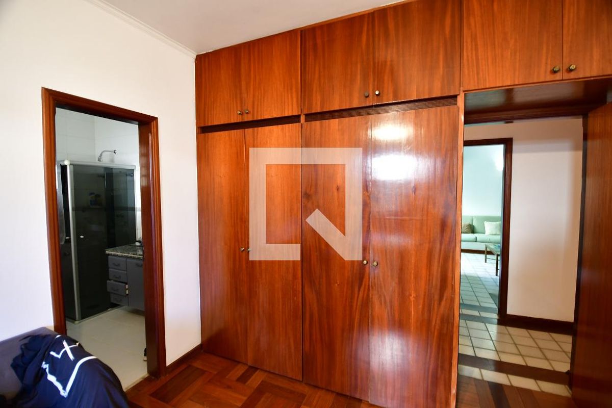 Casa à Venda - Jardim Chapadão, 4 Quartos,  300 m2 em , Campinas - sp | SoloBR