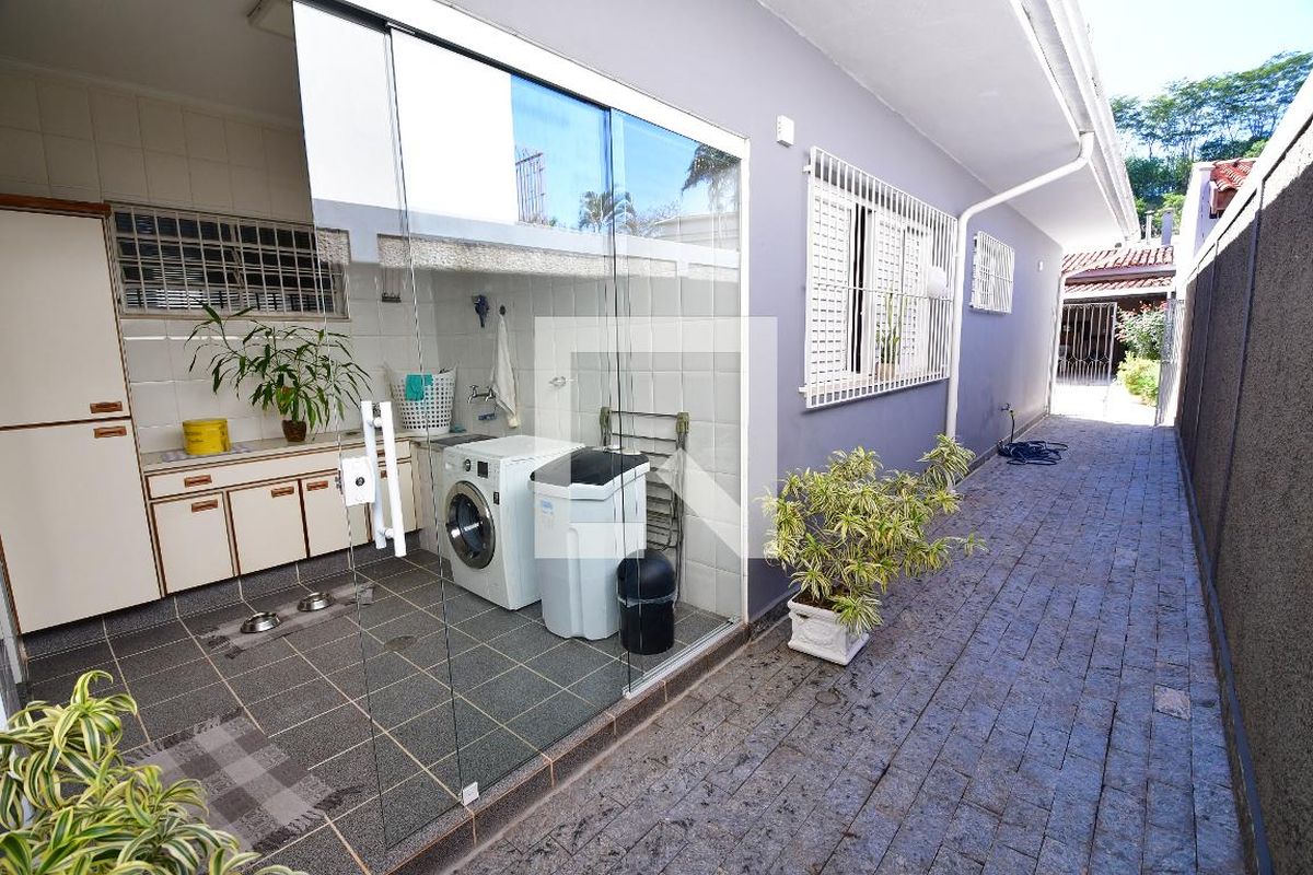 Casa à Venda - Jardim Chapadão, 4 Quartos,  300 m2 em , Campinas - sp | SoloBR
