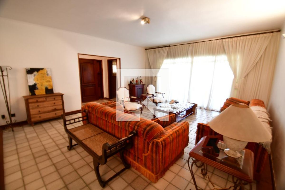 Casa à Venda - Jardim Chapadão, 4 Quartos,  300 m2 em , Campinas - sp | SoloBR