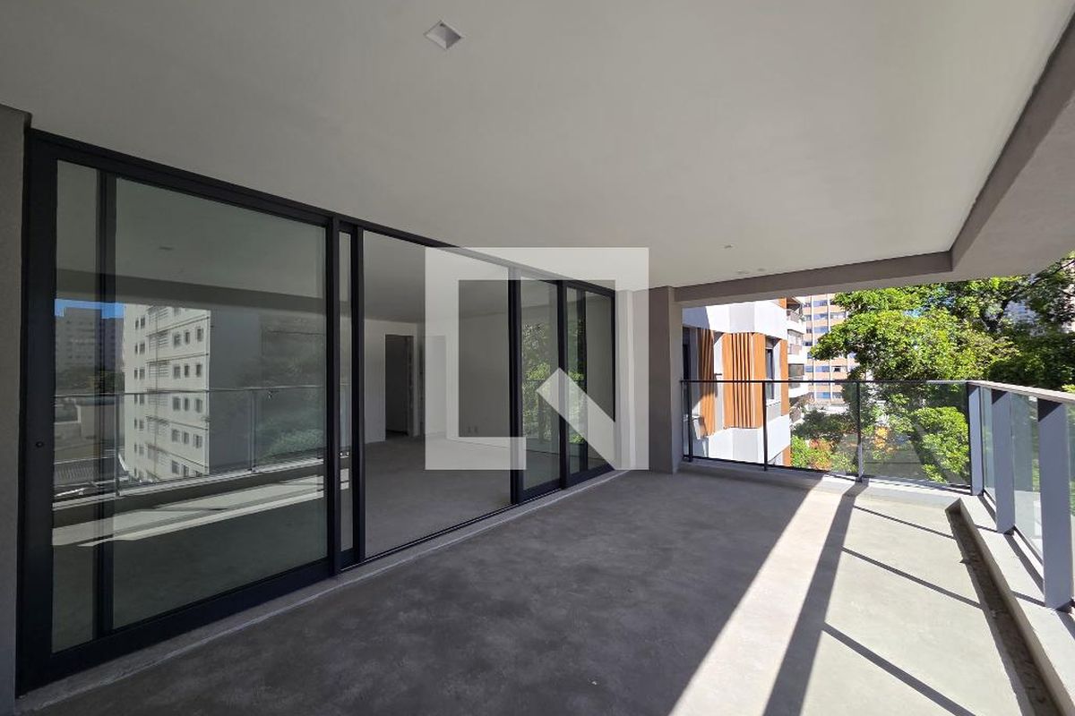 Apartamento, 4 quartos, 189 m² - Foto 13