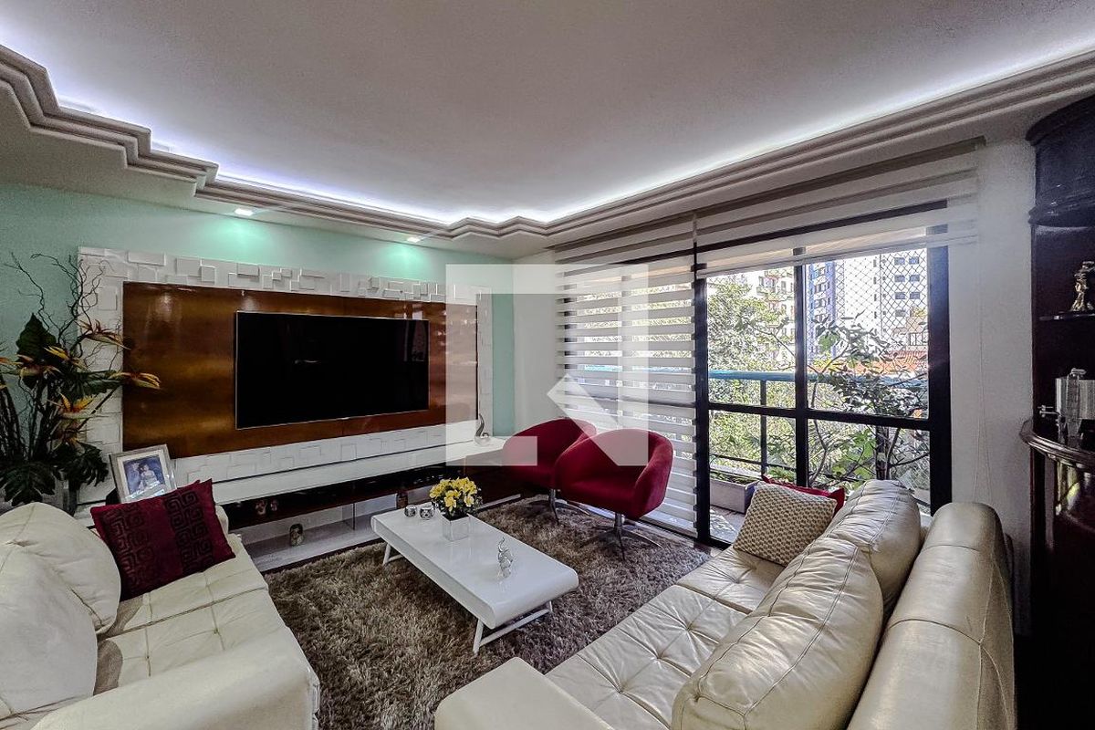 Apartamento, 4 quartos, 240 m² - Foto 1