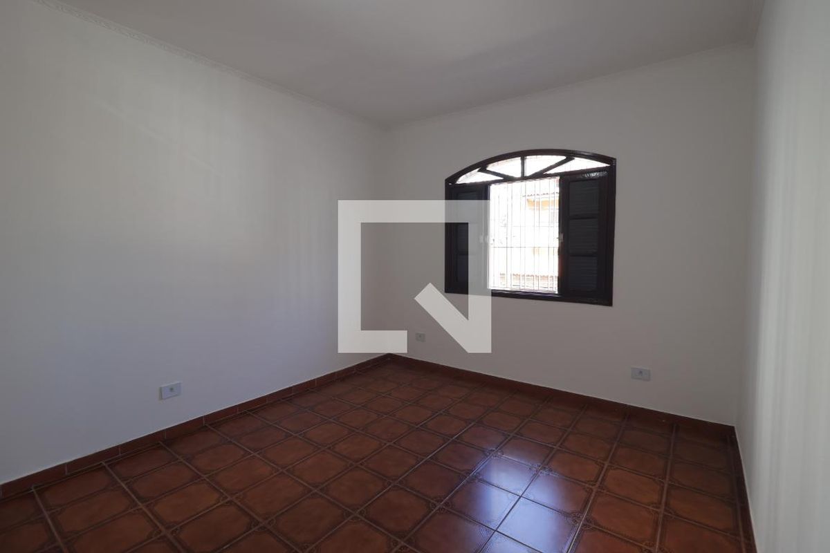 Casa, 3 quartos, 200 m² - Foto 8