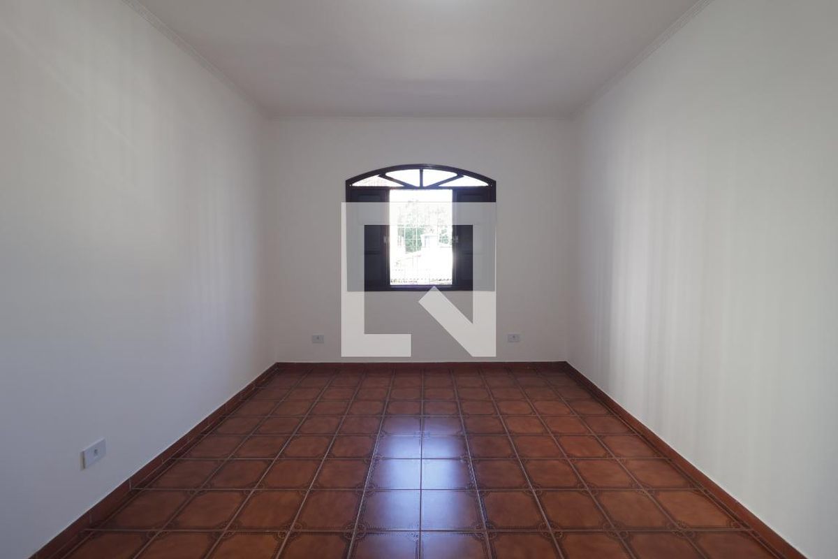 Casa, 3 quartos, 200 m² - Foto 9