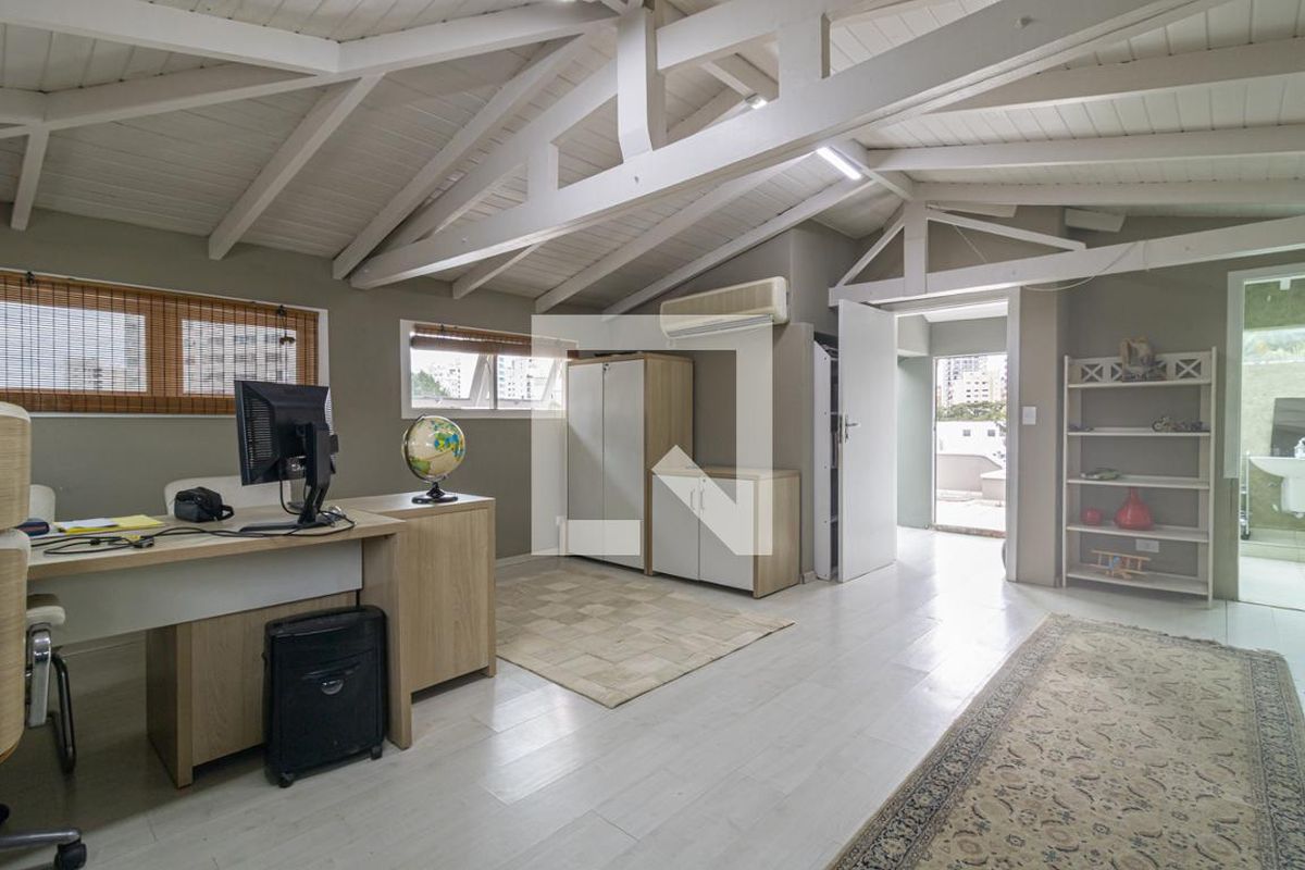Casa, 4 quartos, 400 m² - Foto 47