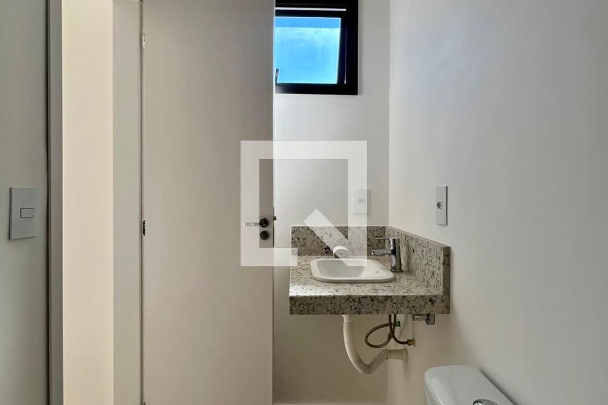 Casa à Venda - Mansões Santo Antônio, 3 Quartos,  168 m2 em , Campinas - sp | SoloBR