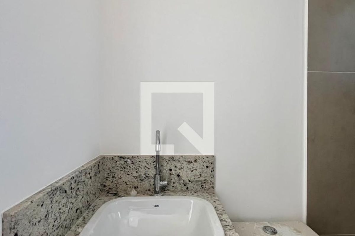 Casa à Venda - Mansões Santo Antônio, 3 Quartos,  168 m2 em , Campinas - sp | SoloBR