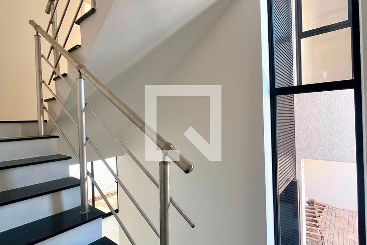 Casa à Venda - Mansões Santo Antônio, 3 Quartos,  168 m2 em , Campinas - sp | SoloBR