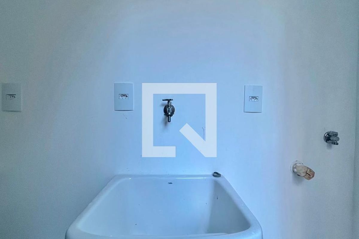 Casa à Venda - Mansões Santo Antônio, 3 Quartos,  168 m2 em , Campinas - sp | SoloBR