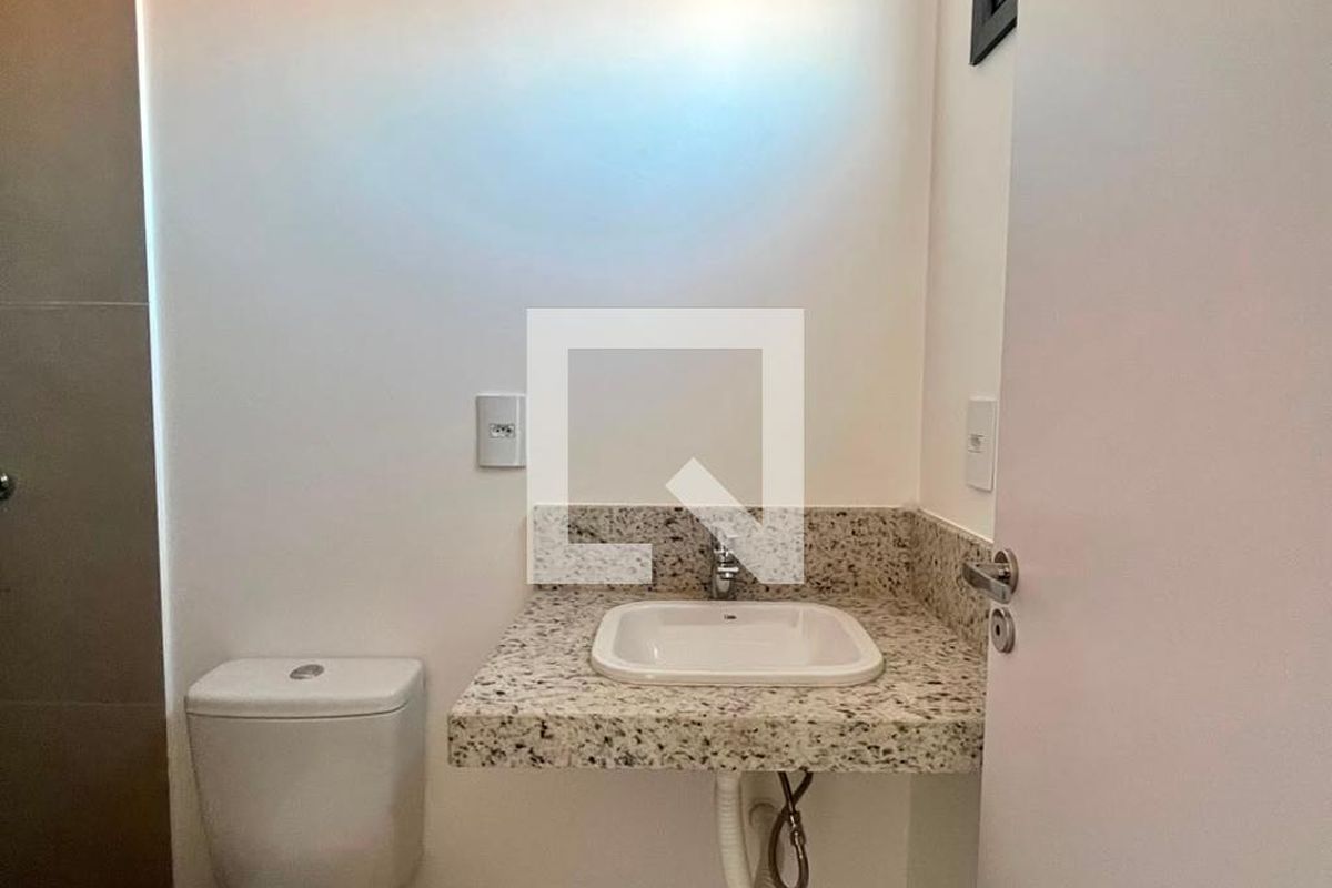 Casa à Venda - Mansões Santo Antônio, 3 Quartos,  168 m2 em , Campinas - sp | SoloBR