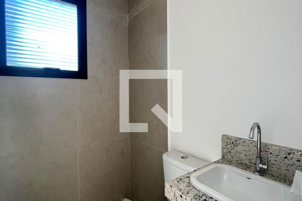 Casa à Venda - Mansões Santo Antônio, 3 Quartos,  168 m2 em , Campinas - sp | SoloBR