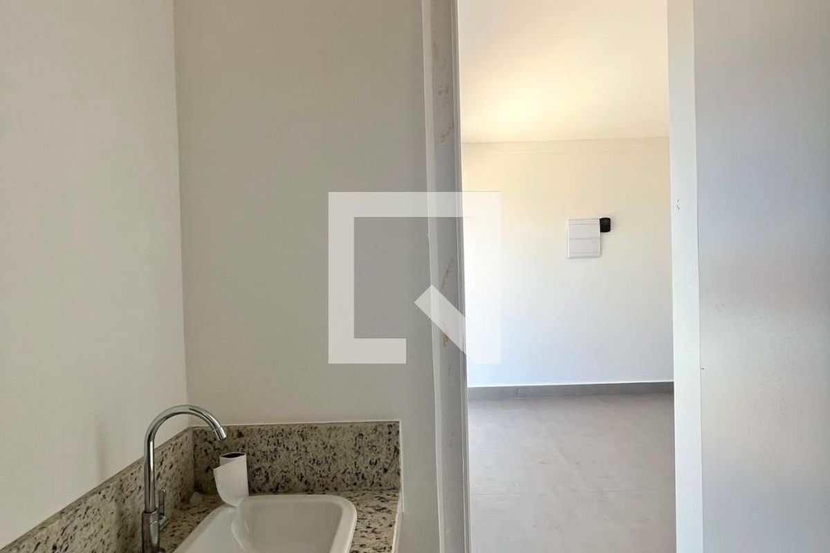 Casa à Venda - Mansões Santo Antônio, 3 Quartos,  168 m2 em , Campinas - sp | SoloBR