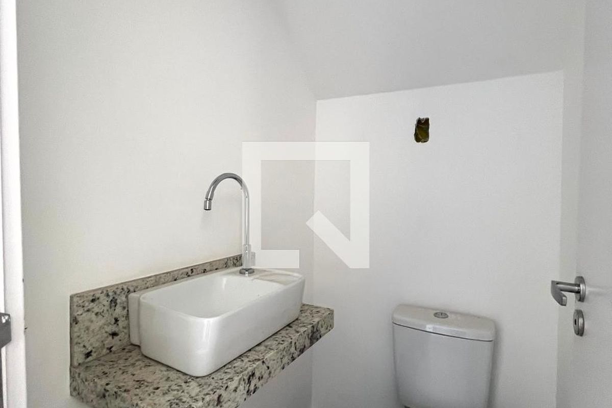 Casa à Venda - Mansões Santo Antônio, 3 Quartos,  168 m2 em , Campinas - sp | SoloBR