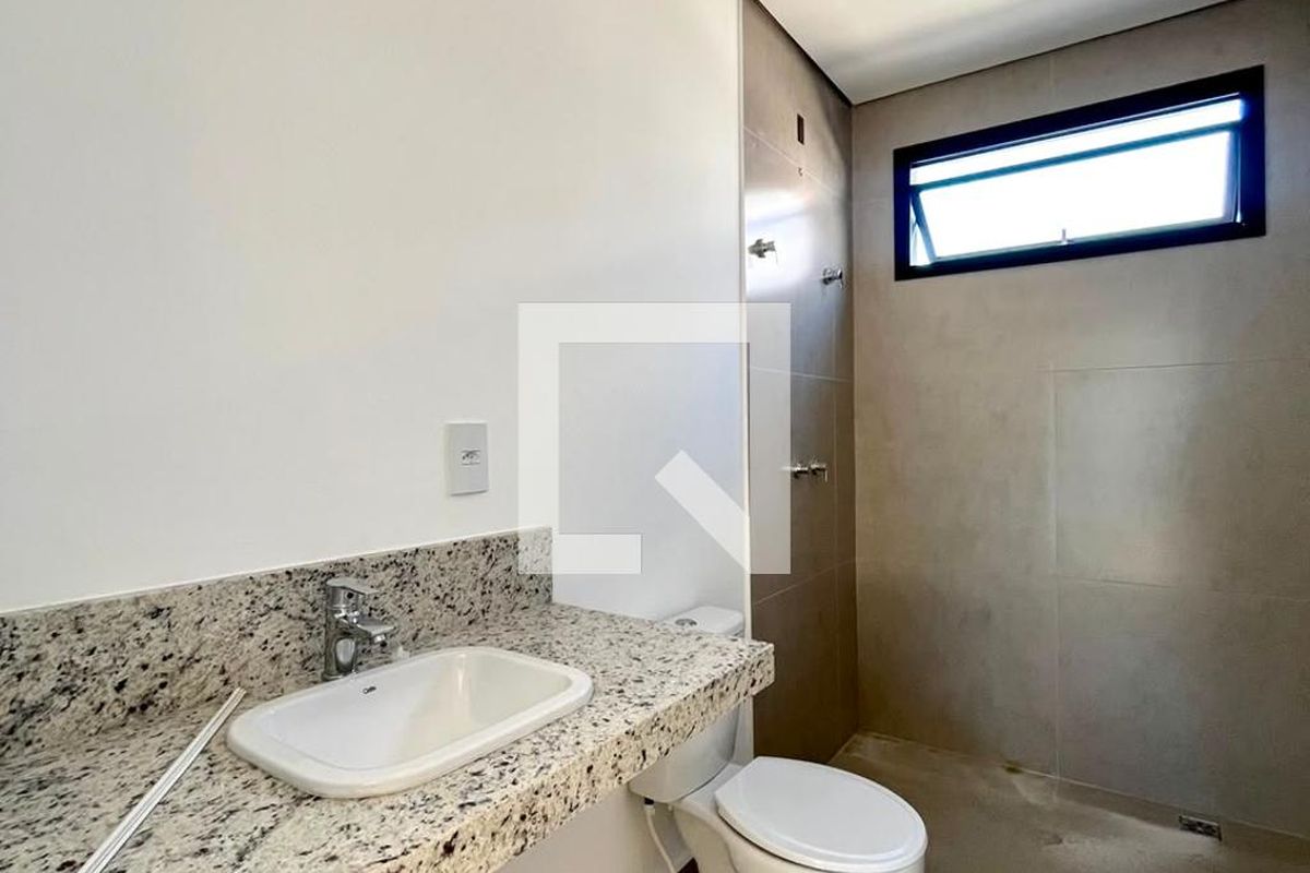 Casa à Venda - Mansões Santo Antônio, 3 Quartos,  168 m2 em , Campinas - sp | SoloBR
