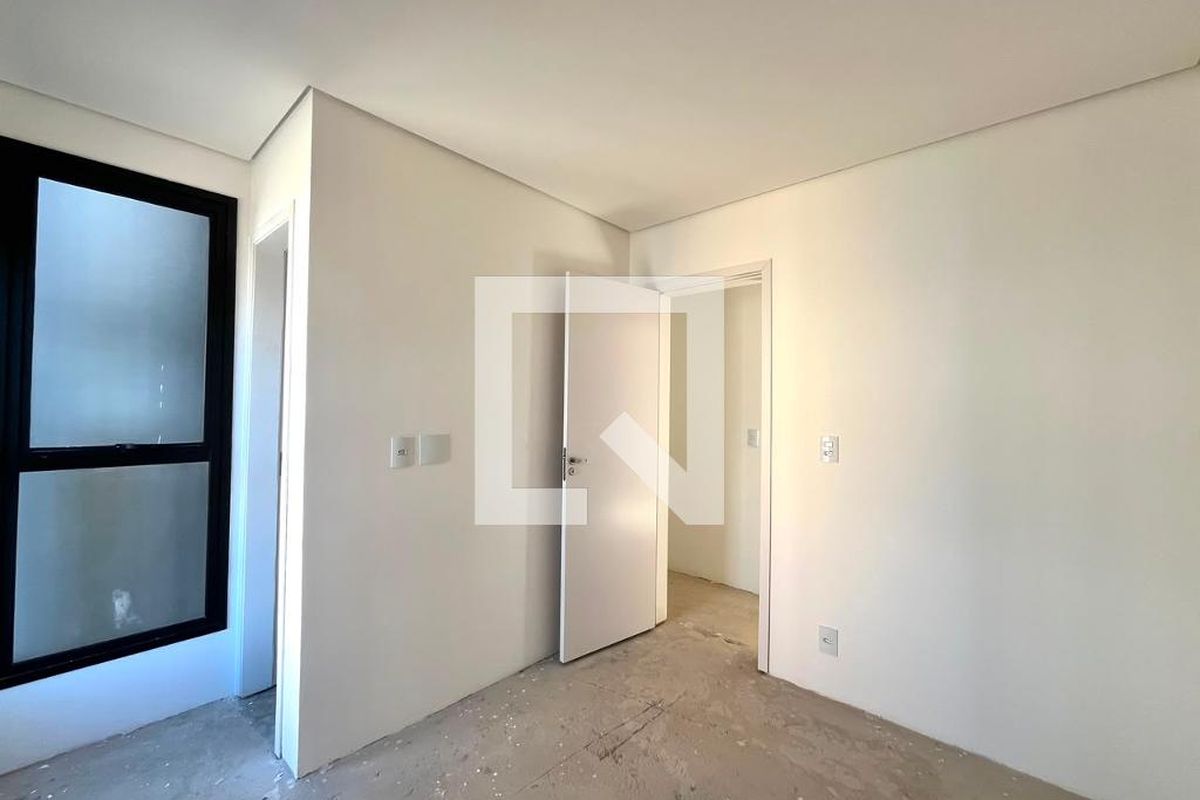 Casa à Venda - Mansões Santo Antônio, 3 Quartos,  168 m2 em , Campinas - sp | SoloBR