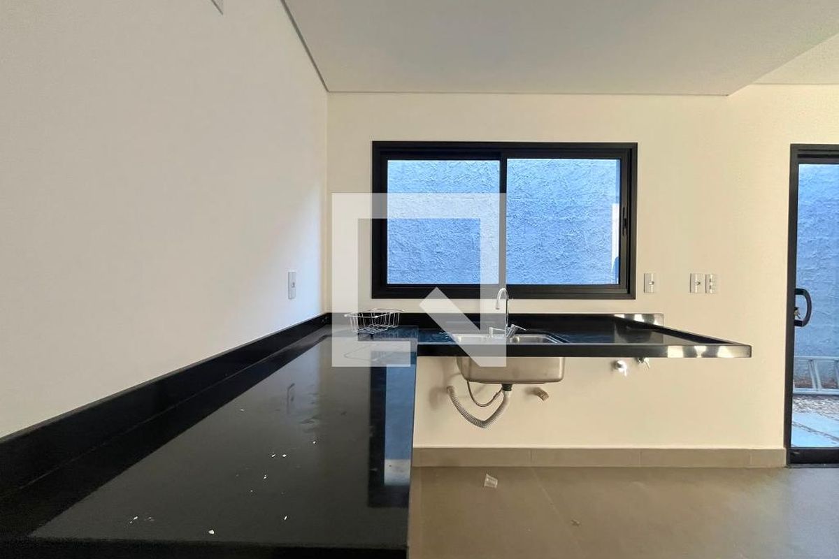 Casa à Venda - Mansões Santo Antônio, 3 Quartos,  168 m2 em , Campinas - sp | SoloBR