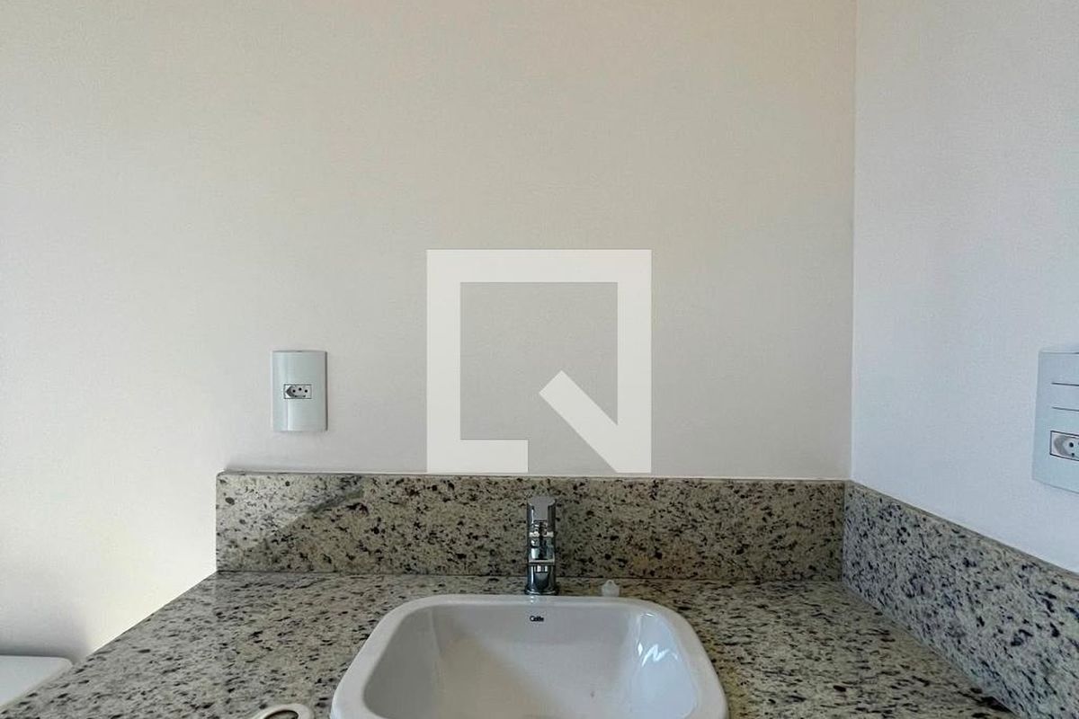 Casa à Venda - Mansões Santo Antônio, 3 Quartos,  168 m2 em , Campinas - sp | SoloBR