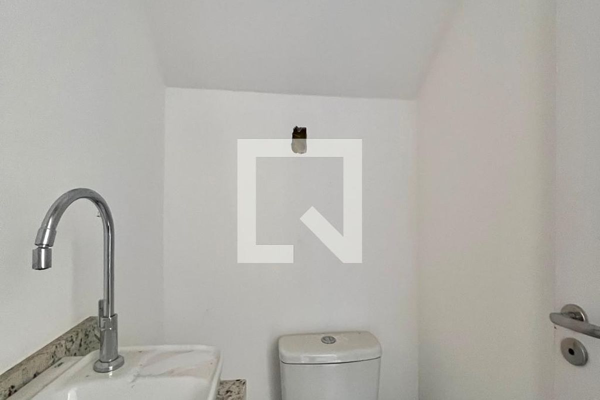 Casa à Venda - Mansões Santo Antônio, 3 Quartos,  168 m2 em , Campinas - sp | SoloBR