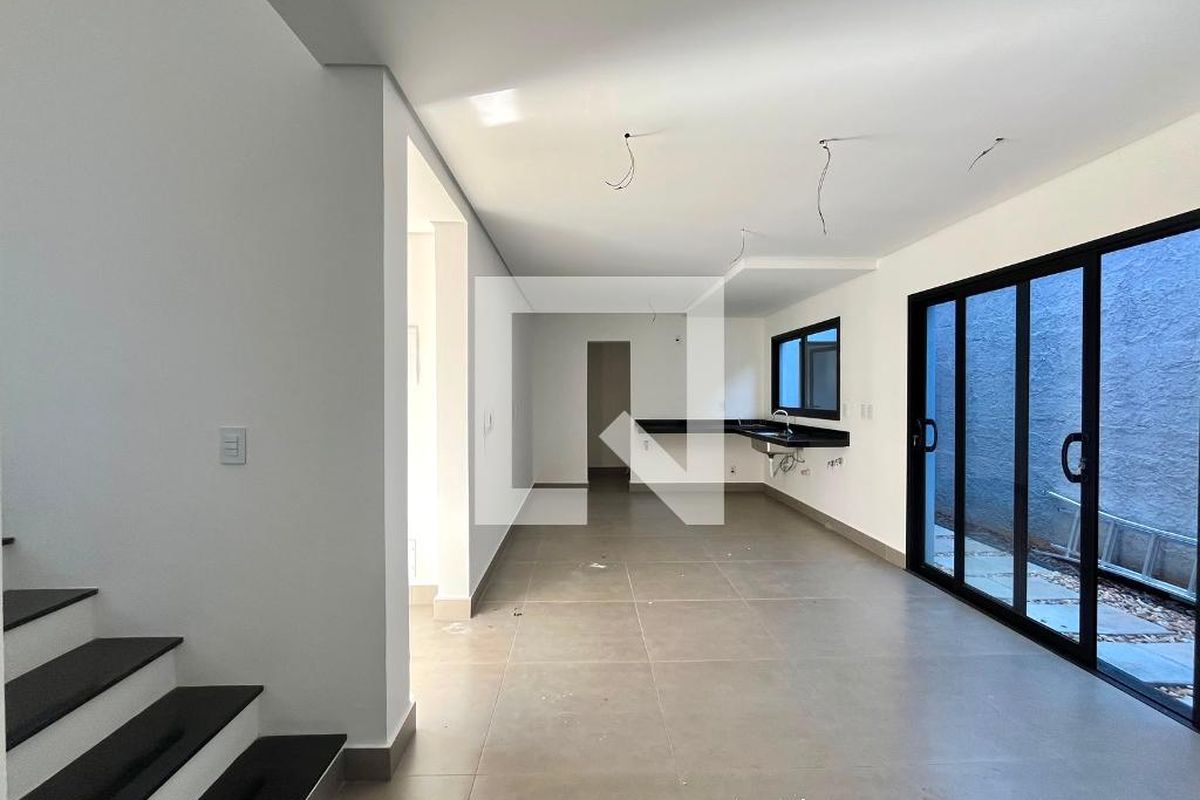 Casa à Venda - Mansões Santo Antônio, 3 Quartos,  168 m2 em , Campinas - sp | SoloBR