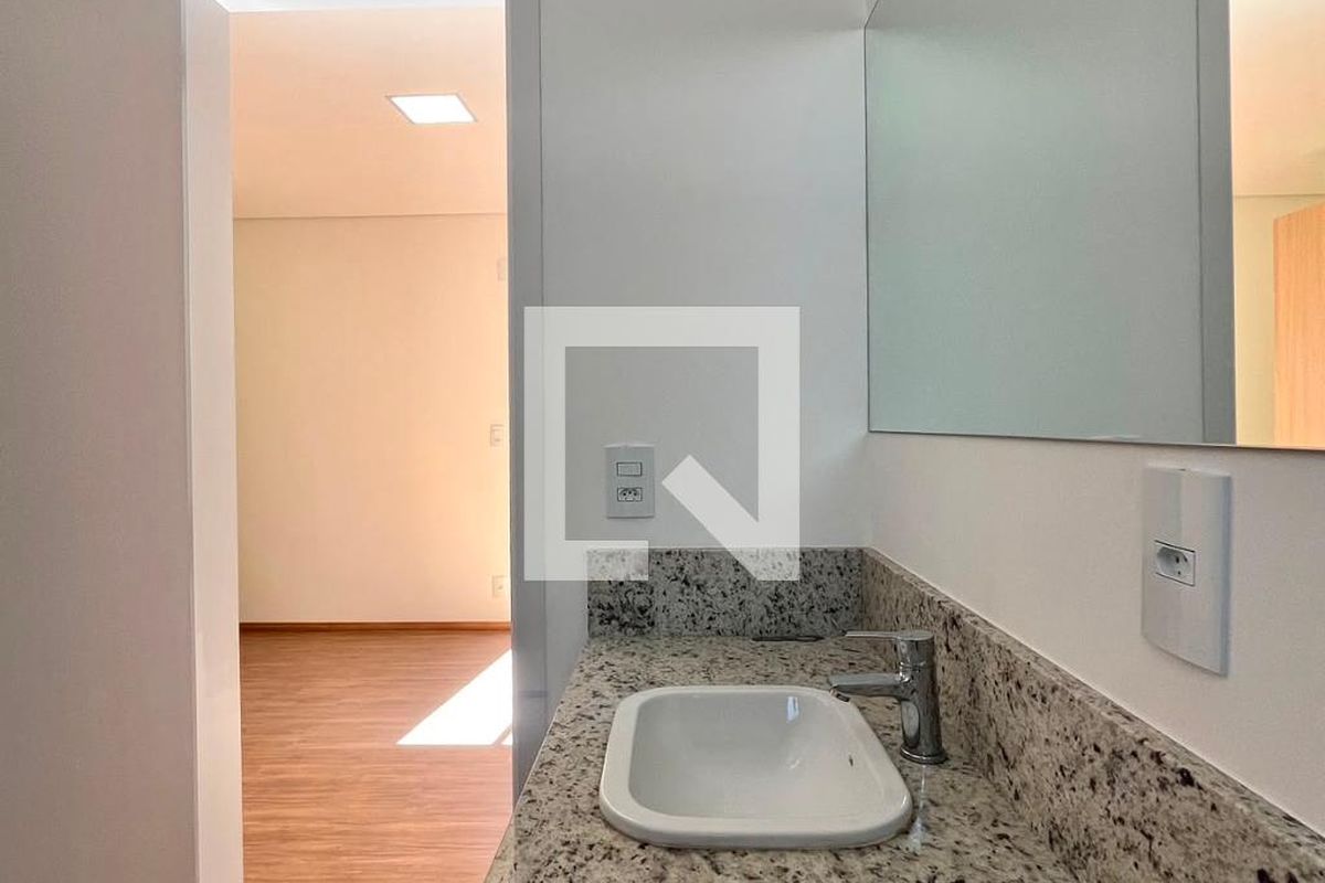 Casa à Venda - Mansões Santo Antônio, 3 Quartos,  168 m2 em , Campinas - sp | SoloBR