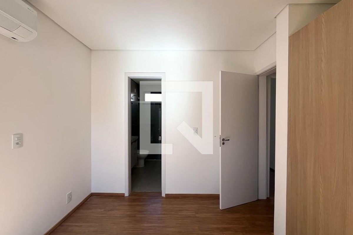 Casa à Venda - Mansões Santo Antônio, 3 Quartos,  168 m2 em , Campinas - sp | SoloBR