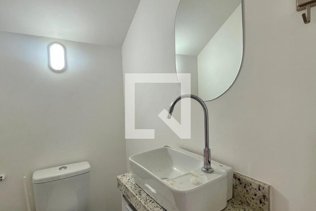 Casa à Venda - Mansões Santo Antônio, 3 Quartos,  168 m2 em , Campinas - sp | SoloBR