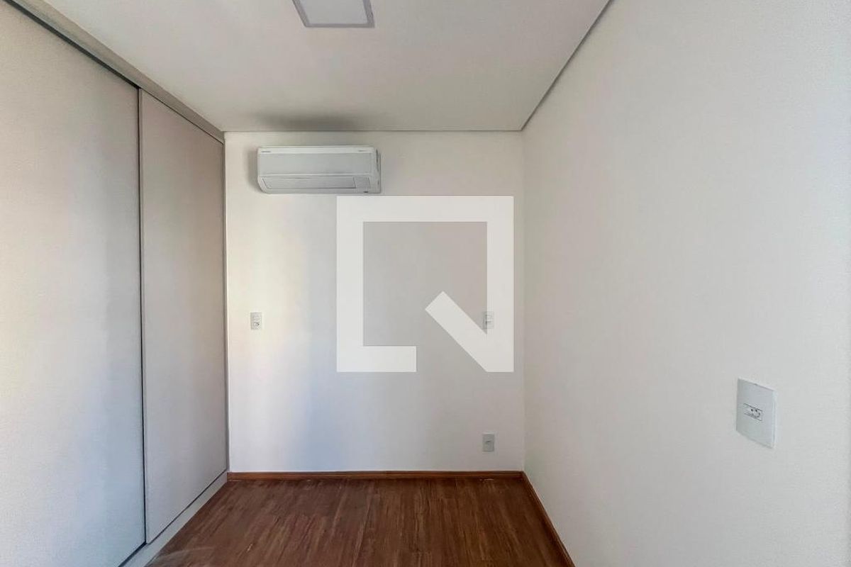 Casa à Venda - Mansões Santo Antônio, 3 Quartos,  168 m2 em , Campinas - sp | SoloBR