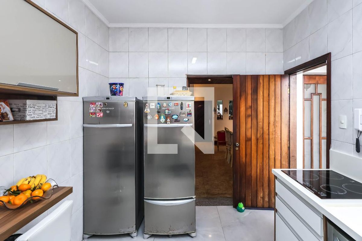 Casa, 3 quartos, 200 m² - Foto 35