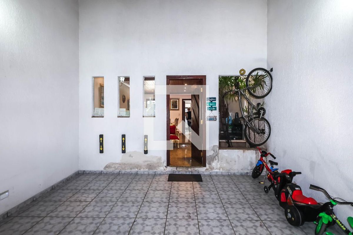 Casa, 3 quartos, 200 m² - Foto 44