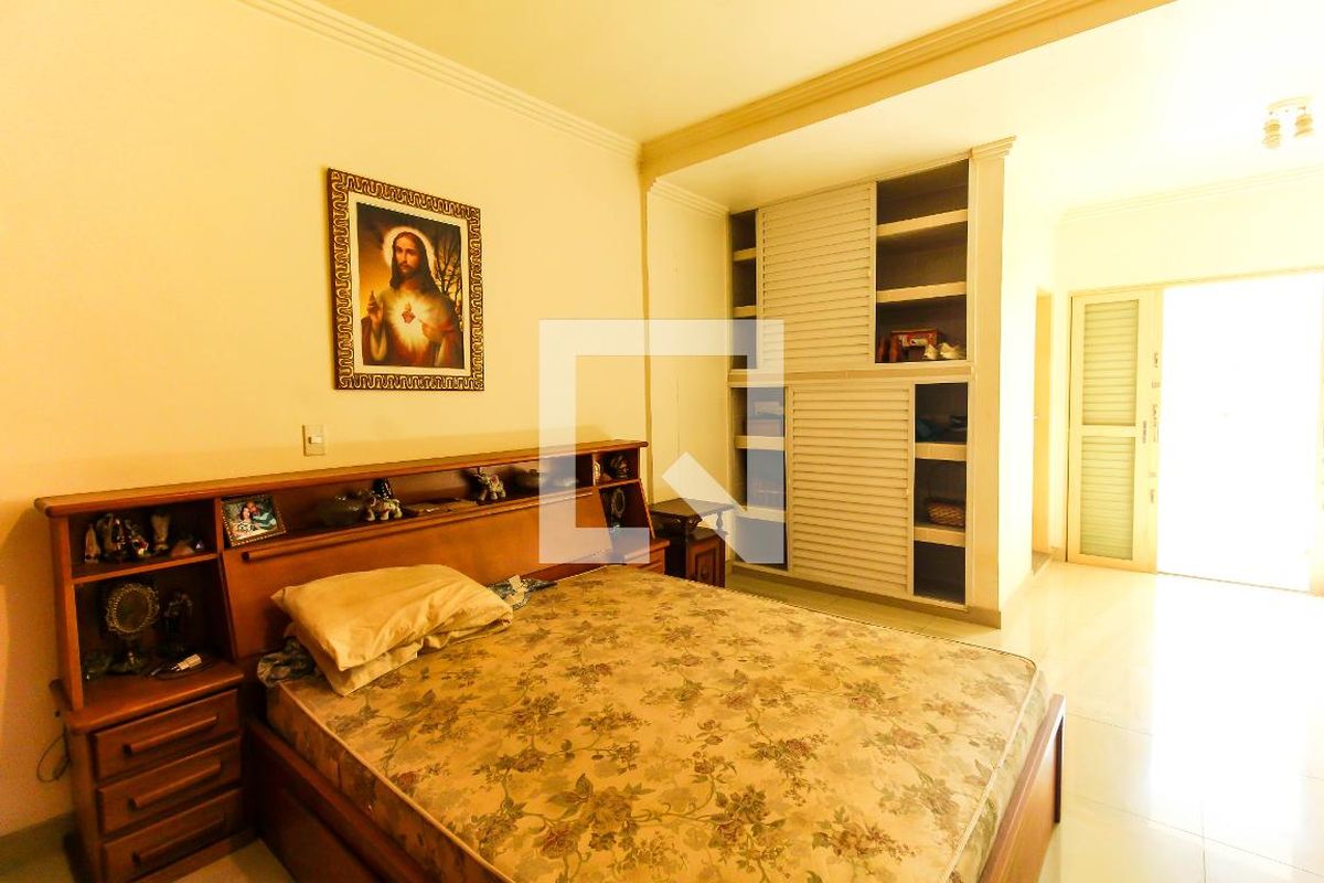 Casa, 3 quartos, 292 m² - Foto 6