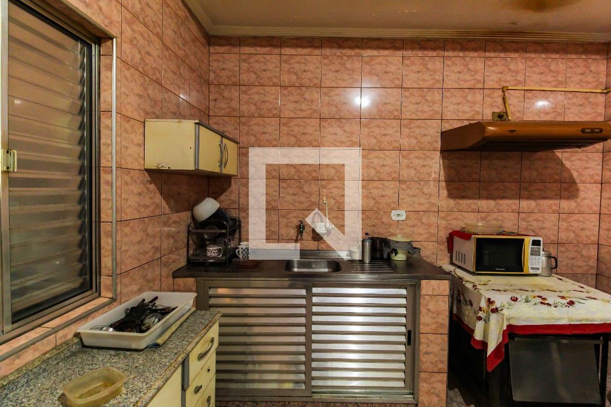 Casa, 3 quartos, 292 m² - Foto 37