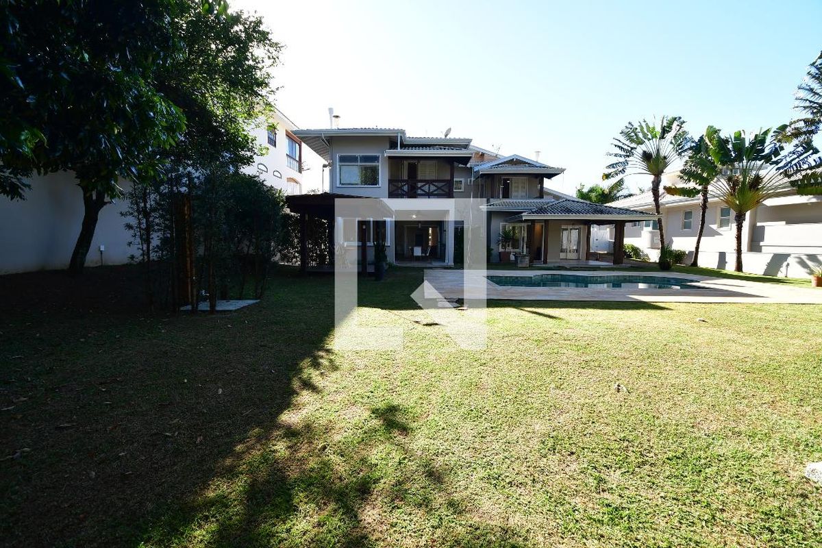 Casa à Venda - Lot. Alphaville Campinas, 4 Quartos,  500 m2 em , Campinas - sp | SoloBR