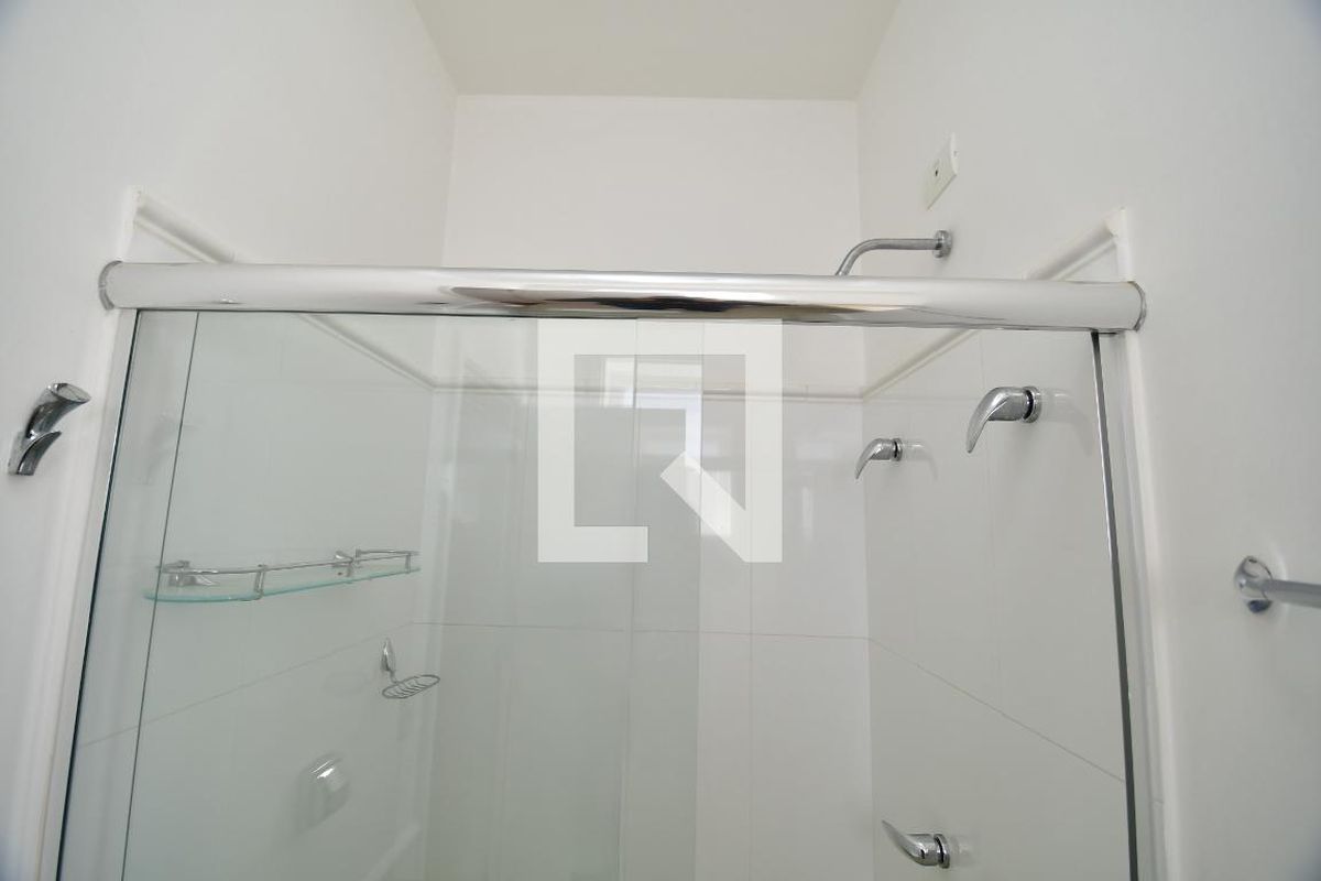 Casa à Venda - Lot. Alphaville Campinas, 4 Quartos,  500 m2 em , Campinas - sp | SoloBR