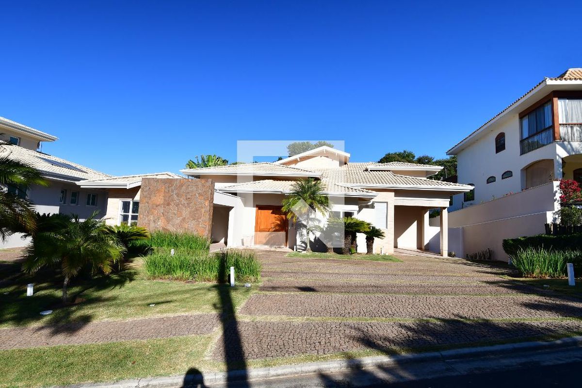 Casa à Venda - Lot. Alphaville Campinas, 4 Quartos,  500 m2 em , Campinas - sp | SoloBR
