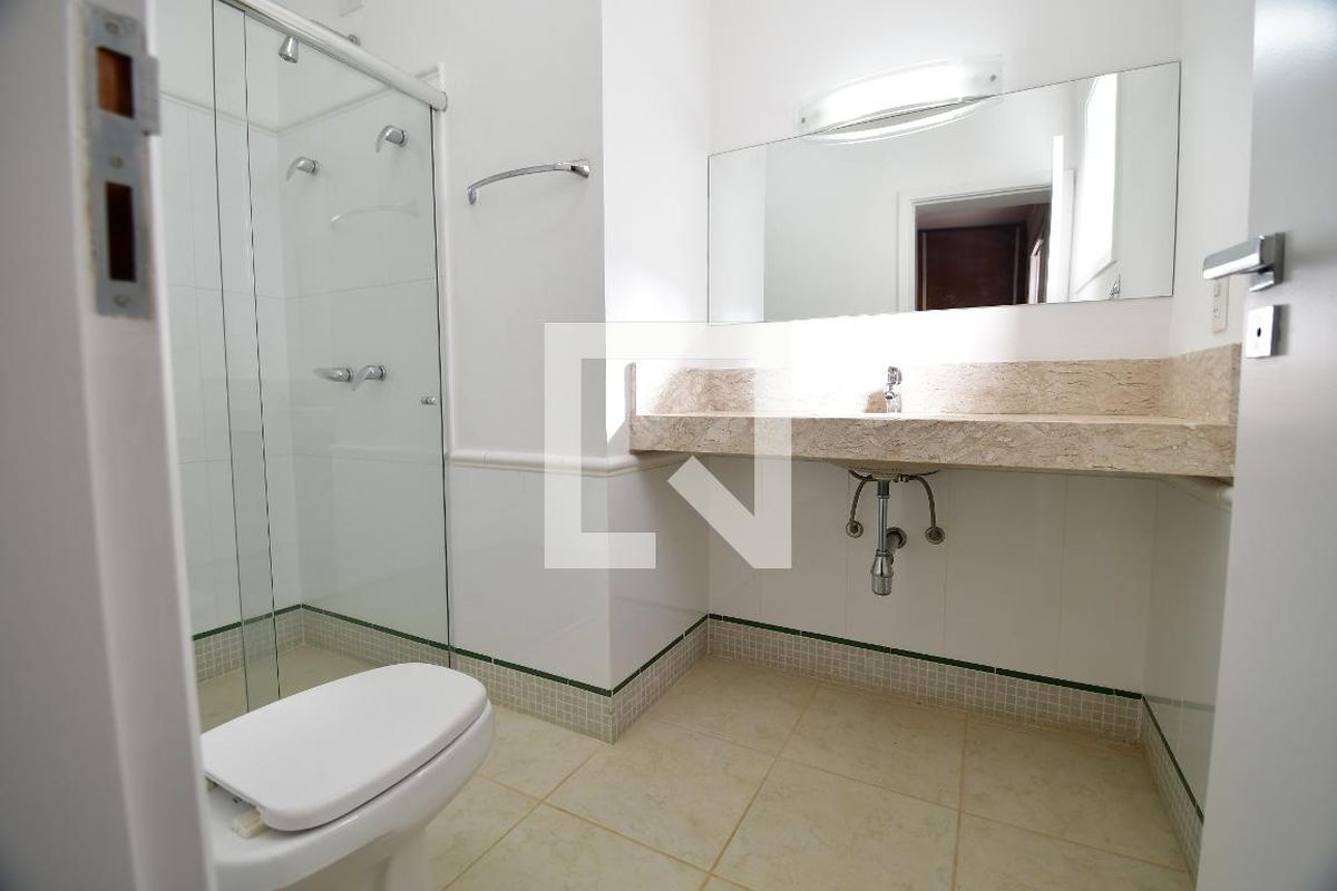 Casa à Venda - Lot. Alphaville Campinas, 4 Quartos,  500 m2 em , Campinas - sp | SoloBR