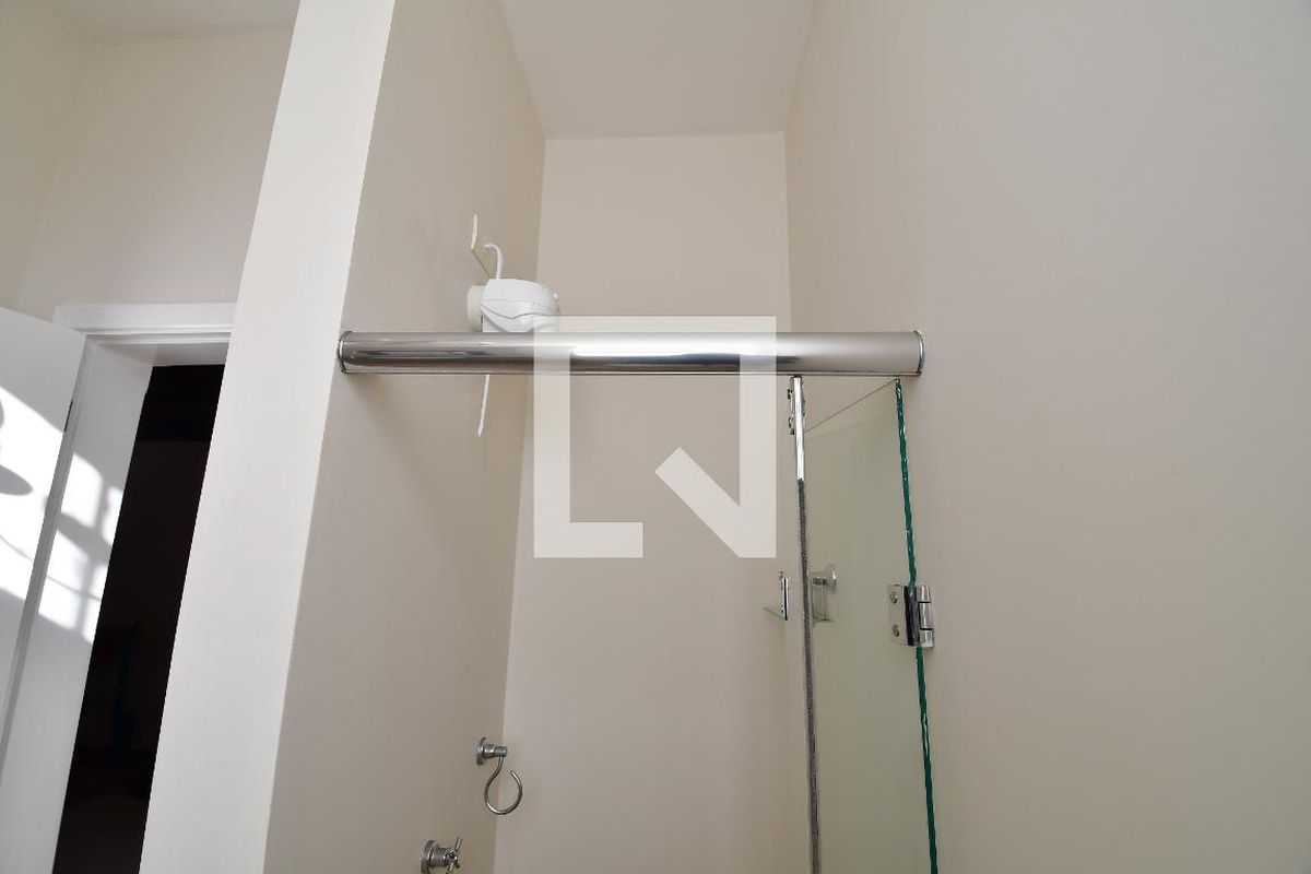 Casa à Venda - Lot. Alphaville Campinas, 4 Quartos,  500 m2 em , Campinas - sp | SoloBR