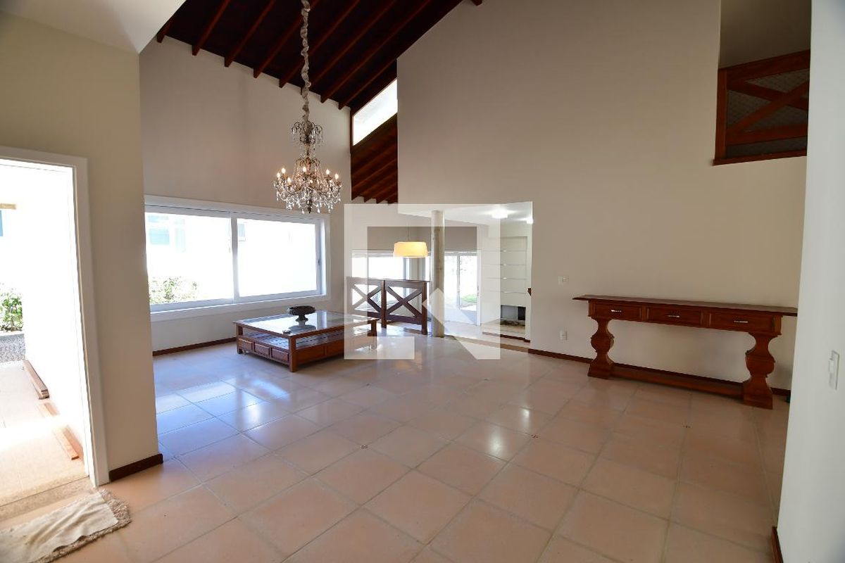 Casa à Venda - Lot. Alphaville Campinas, 4 Quartos,  500 m2 em , Campinas - sp | SoloBR