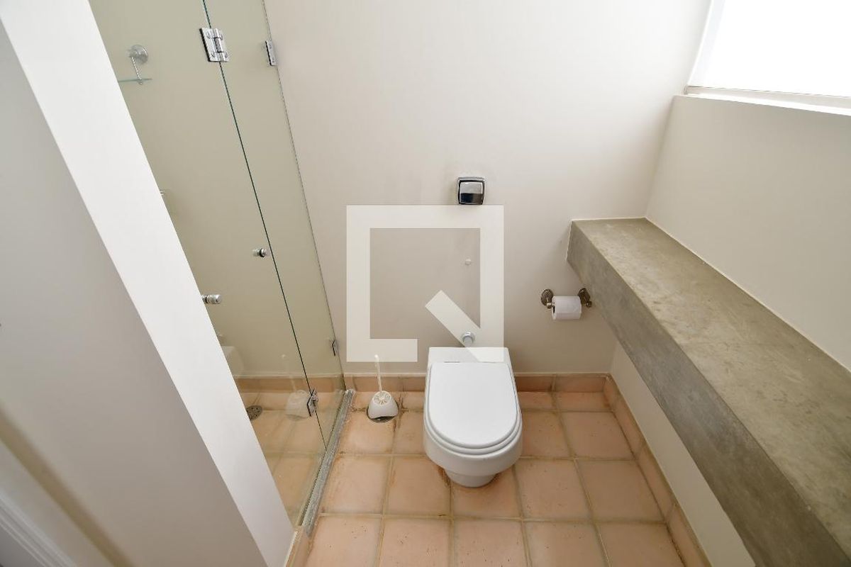 Casa à Venda - Lot. Alphaville Campinas, 4 Quartos,  500 m2 em , Campinas - sp | SoloBR