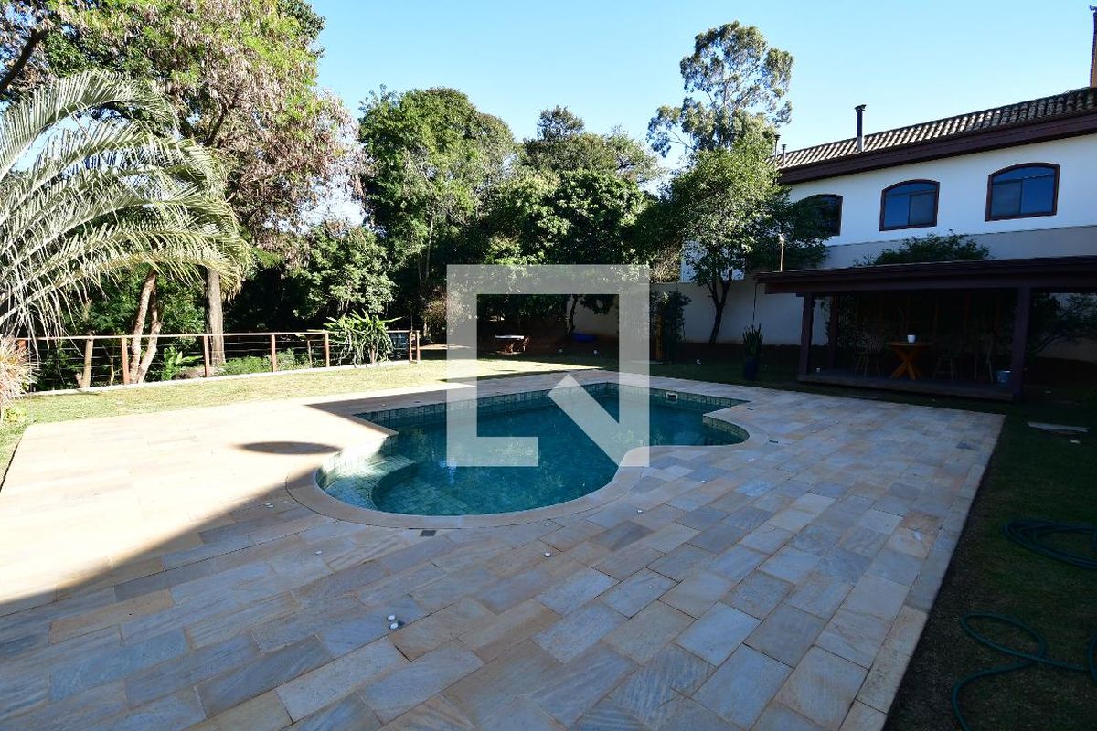 Casa à Venda - Lot. Alphaville Campinas, 4 Quartos,  500 m2 em , Campinas - sp | SoloBR