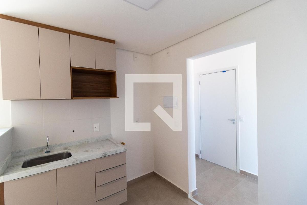 Apartamento à Venda - Jardim do Lago, 2 Quartos,  64 m2 em , Campinas - sp | SoloBR
